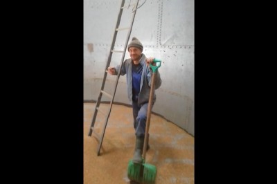 Tadek nie ogarnia ile na pól litra wchodzi setek. Mistrzowskie obliczenia podczas pracy