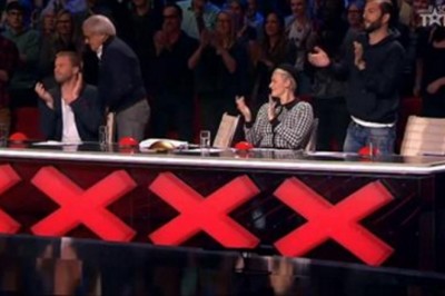 Nie czekali do końca tylko dali 4 razy NIE. Gdy skończyła musieli ją przepraszać i zmieniać werdykt