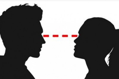 10 psychologicznych sztuczek dla osób, którym brak pewności siebie. Zobacz jak się przełamać