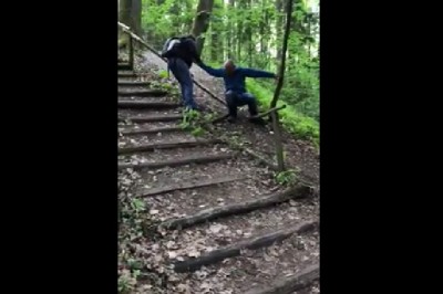 Co Ty wiesz o ciężkich powrotach z imprezy? Zobacz jak wracało tych dwóch kumpli