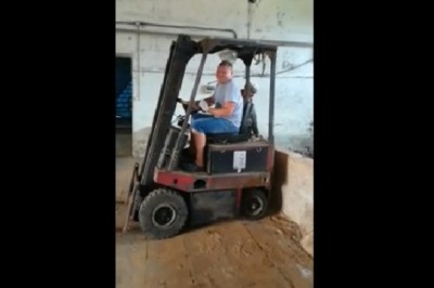 Rozbiórka widlakiem. Tak to się kończy, gdy Ci brakuje wyobraźni