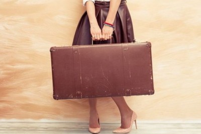 W jakim wieku młodzi Polacy wyprowadzają się  „na swoje” i jak wypadamy na tle innych krajów