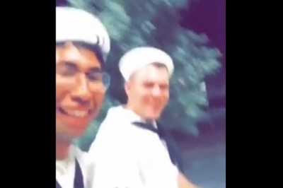 Tak wygląda ciężki powrót marynarza na chatę po dobrej imprezie