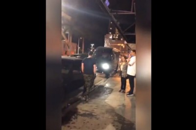 Gość i jego mistrzowska ucieczka policjantom po zatrzymaniu auta