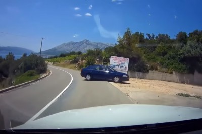 To dopiero pamiątka z wakacji w Chorwacji. Ziomek zapomniał zaciągnąć ręczny