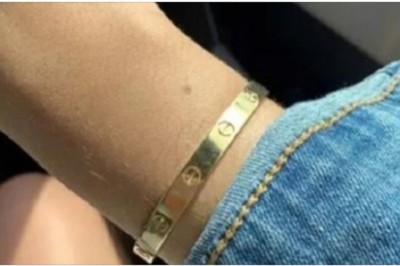 Podobno każda dziewczyna ma w tym miejscu pieprzyk. Internet zapełnił się zdjęciami