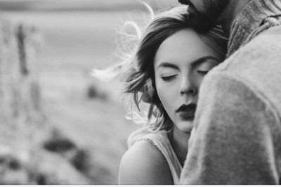 „Chciałbym czytać w jej myślach.” 7 rzeczy o których każdy facet chciałby wiedzieć bez pytania 