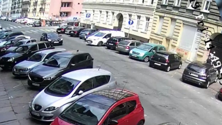 Kto tu był winny? Dziwna sytuacja podczas wyjazdu z parkingu w Szczecinie