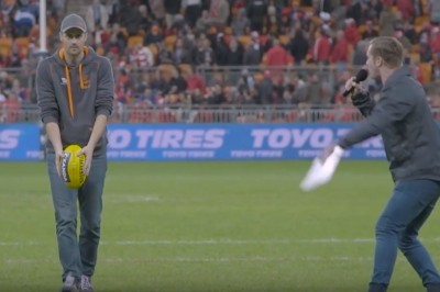 Koleś kontra opony, czyli kopnięcie do celu warte 100 tysięcy dolarów