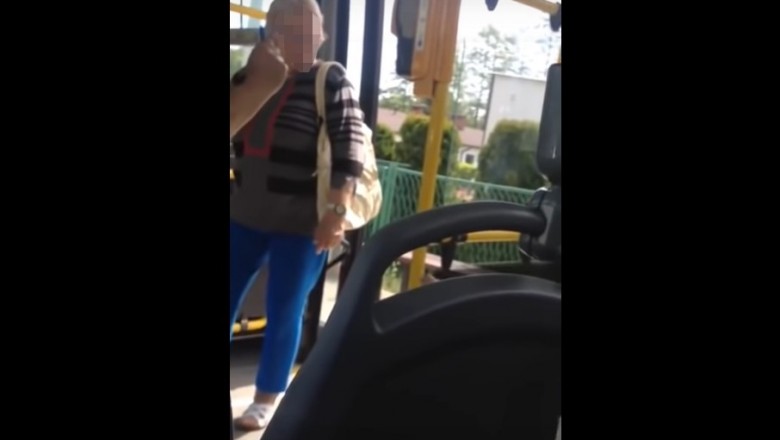 Mocna zadyma w miejskim autobusie. Pasażerowie kontra babcia