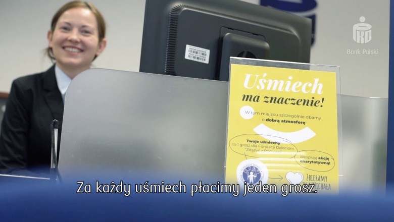 W sieci zawrzało. Pracownikom PKO zliczane są uśmiechy za pomocą aplikacji 