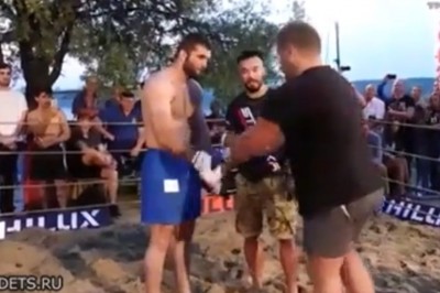 Profesjonalny zawodnik kontra typ z ulicy. Nietypowa akcja w ringu