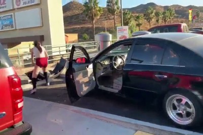 Ucieczka po kolizji. Młodą dziewczynę konkretnie poniosło 