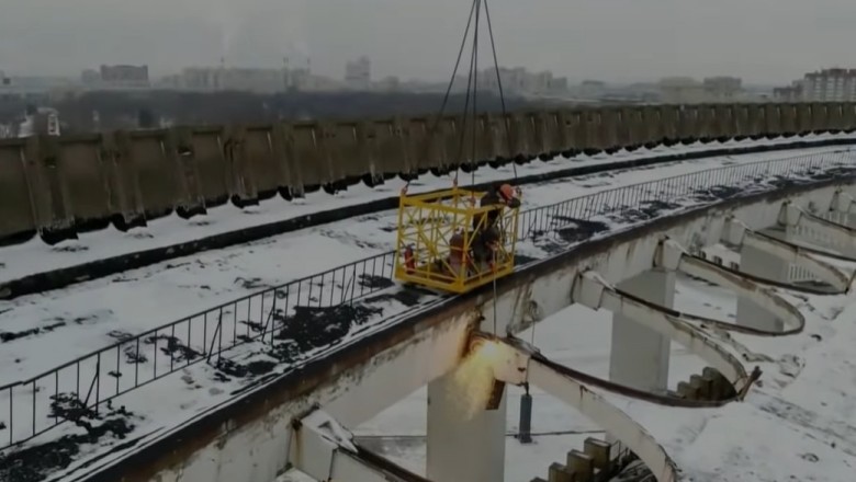 Tragedia podczas rozbiórki stadionu. Robotnik został przygnieciony tonami gruzu