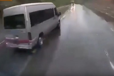 Bus kontra autobus. Nie miał szans na ucieczkę 