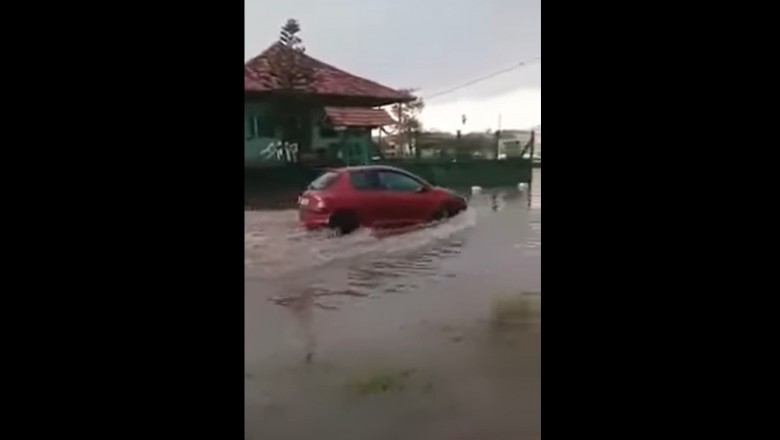 To dopiero technologia. Auto zapaliło się po wjeździe do wody 