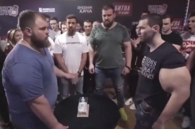 Walka na liście z gościem na syntholu. Nie dał rady  ustać na nogach