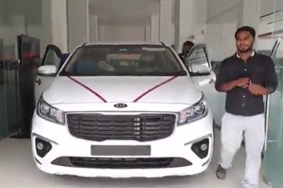 Najgorszy wyjazd nowym autem z salonu. Długo się nie nacieszył 