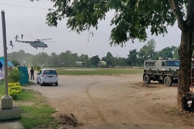 Lądujący helikopter kontra plandeka. Mieli sporo szczęścia 