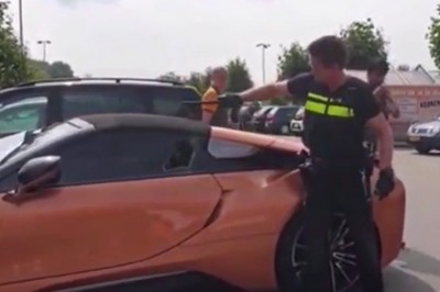 Zostawił psa w super aucie. Policja musiała interweniować 