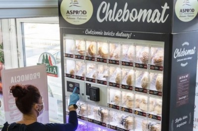 Nie lubisz kupować chleba obmacanego przez klientów? Skorzystaj z chlebomatu 