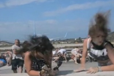 Dlaczego lepiej nie stawać za startującym samolotem? Oni już wiedzą 