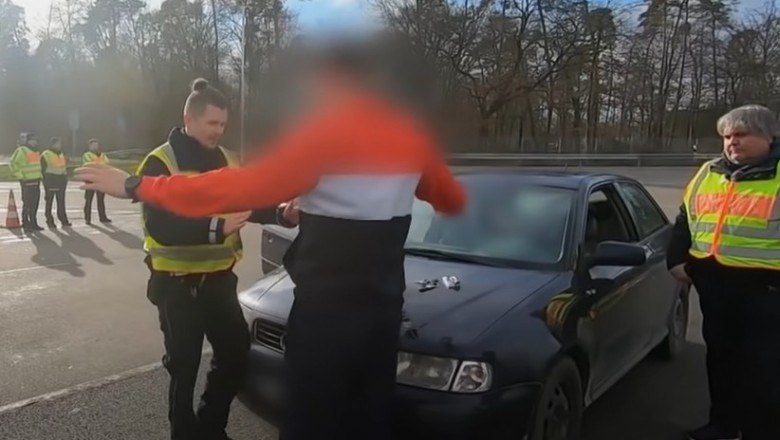 Trzech Polaków w Audi A3, czyli „Achtung Kontrolle”