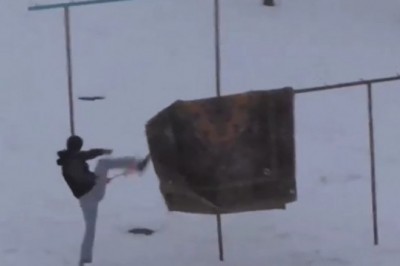 Kiedy Seba ma wyjść wytrzepać dywan i poczuje zew wojownika 