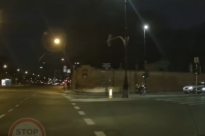 Burzliwa dyskusja rowerzysty z kierowcą. Kto tu miał rację? 