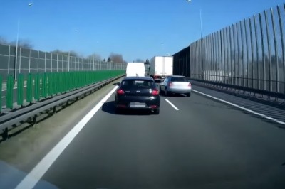 Pirat drogowy za kierownicą Audi. O mało nie spowodował wypadku 