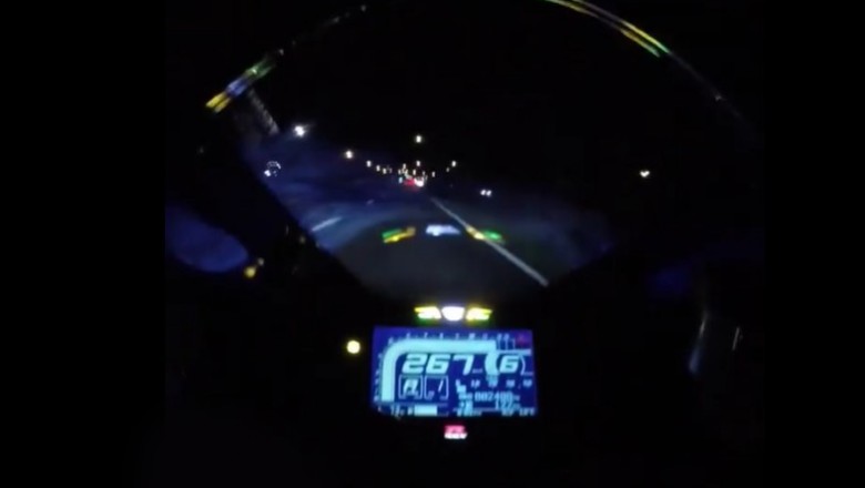 Kiedy lecisz motocyklem 140 km/h i trafiasz na busa 