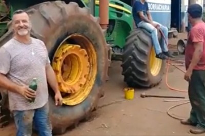 Kiedy naoglądasz się internetów i pokazujesz sztuczkę kolegom z pracy