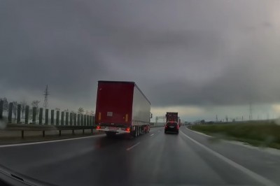 Szeryf z TIRa blokuje całą S11, bo coś sobie ubzdurał 