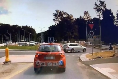 Kiedy nawigacja mówi Ci przez rondo prosto i tak właśnie robisz