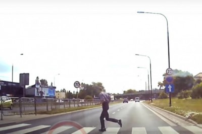 Ominęła samochody na przejściu i z impetem wjechała w pieszego - Lublin