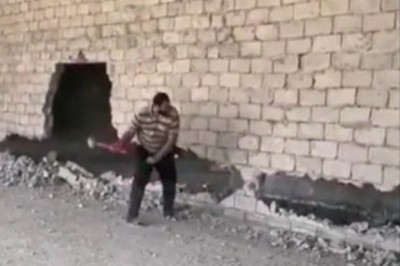 Miał więcej szczęścia niż rozumu podczas rozbiórki ściany