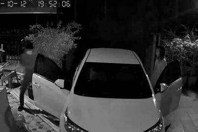 Kiedy stwierdzicie z żoną, że auto bez drzwi wygląda dużo lepiej