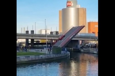 Kiedy myślisz, że uda Ci się przejechać podczas podnoszenia mostu 