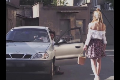 Tak to się robiło, czyli podryw dziewczyny na Daewoo Lanos