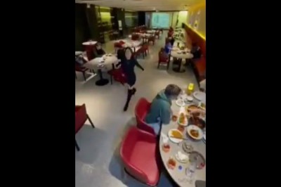 Kiedy zapominasz, że jesteś z dziewczyną na kolacji