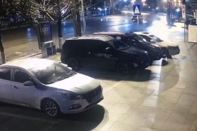 Ja nie wjadę w to miejsce parkingowe? No to patrz na to