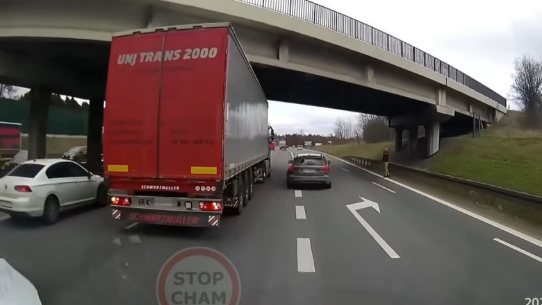 Po imprezie zasnął sobie na autostradzie A4