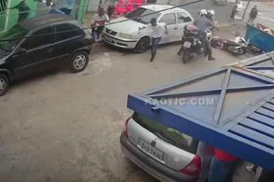 Ziomki z osiedla pomogli mu uciec przed policjantami