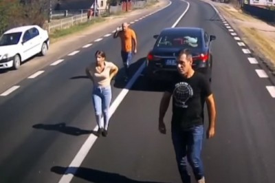 Hamował przed ciężarówką, stracił za to prawo jazdy