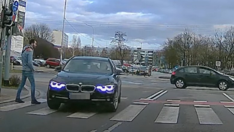 Nadjeżdżające BMW kontra cwaniak w rurkach z torebką