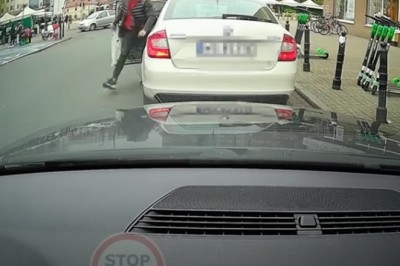 Kolizja i ucieczka z miejsca zdarzenia. Obiecał zostawić numer