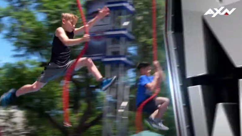 Dwóch chłopców w Ninja Warrior Junior rozwala system swoją szybkością 