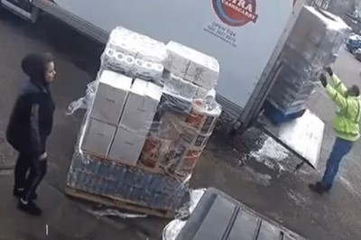 Weź to wytłumacz szefowi, czyli mistrzowski rozładunek busa