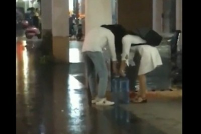 Ziomek rozwalił system. Tak pomagał swojej dziewczynie nieść wodę