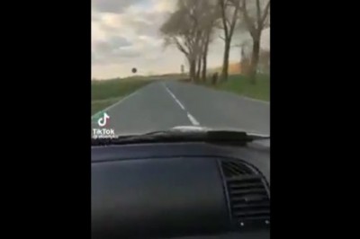 Kiedy wjeżdżasz do rowu tylko po to, żeby nagrać coś na Tik Toka